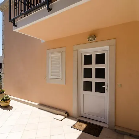 Apartment Marela Mokosica Exterior photo